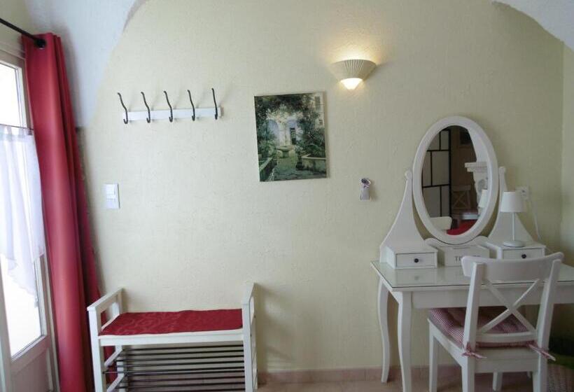 חדר סופריור, La Ferme De Valauris