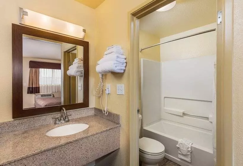 اتاق لوکس, Key Inn & Suites