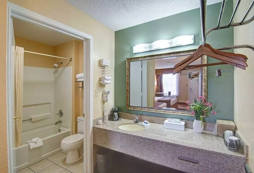 ２ダブルベッドのスタンダードルーム, Key West Inn  Fairhope