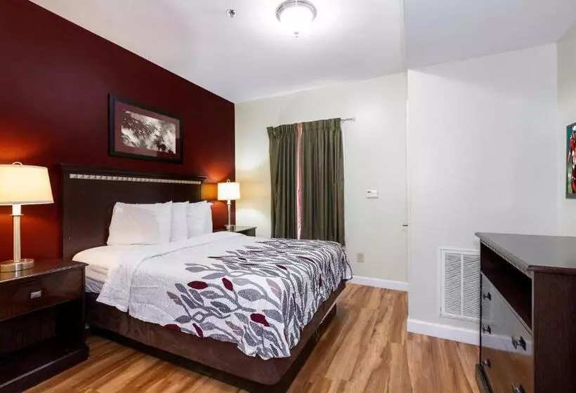 身障者適用スイートルーム, Red Roof Inn & Suites Wilson