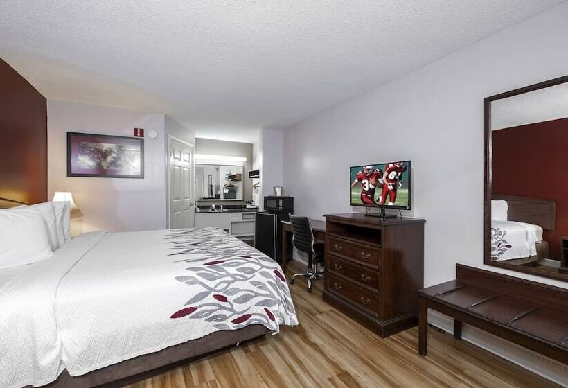 适合残疾人士使用的套间, Red Roof Inn & Suites Wilson