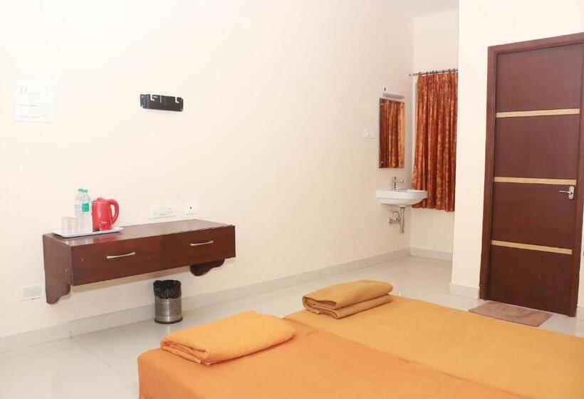 Standard Kolmen Hengen Huone Parveke, Elgozo Hotel Dreams Parasise