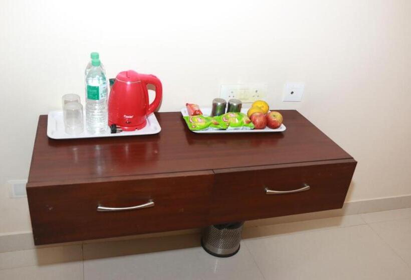 Standard Neljän Hengen Huone Parveke, Elgozo Hotel Dreams Parasise