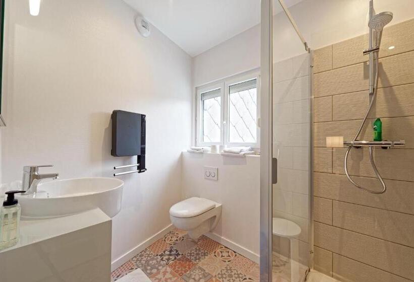 スタンダードルーム, Contact Hôtel De La Gare Et Son Restaurant Côte à Côte