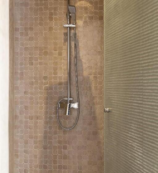 Deluxe Suite King Bed, Suite Azur