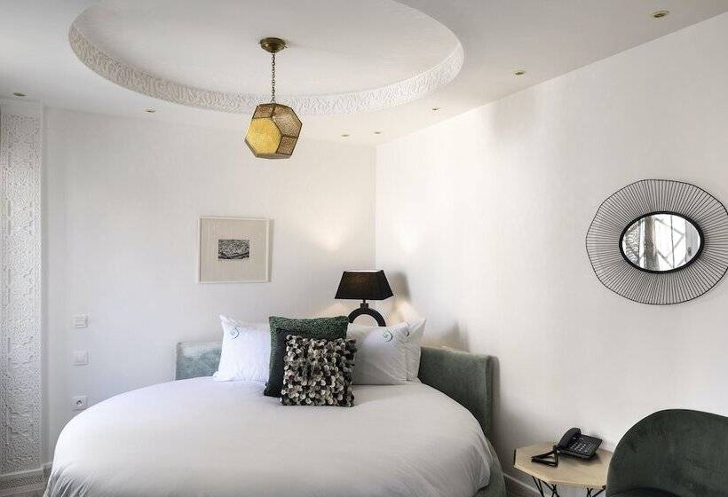 سوییت لوکس, Suite Azur