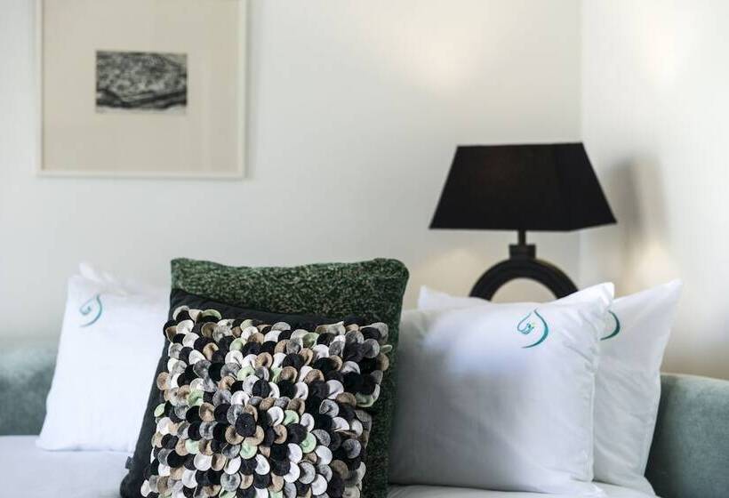 سوییت لوکس, Suite Azur