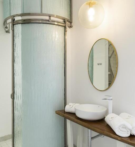 Deluxe Suite King Bed, Suite Azur