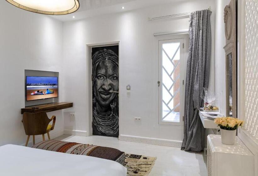 اتاق لوکس, Suite Azur