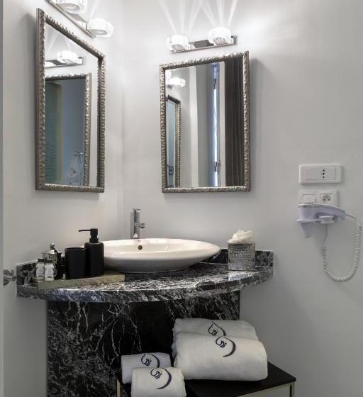 اتاق لوکس, Suite Azur