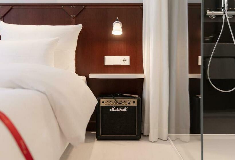 Номер Стандарт, Ruby Leni Hotel Dusseldorf