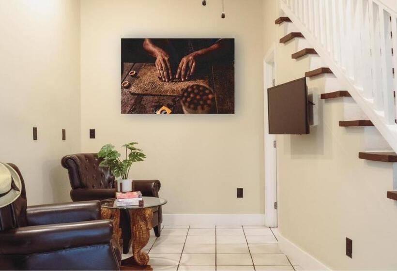 غرفة قياسية, La Pensione Inn   Adult Exclusive