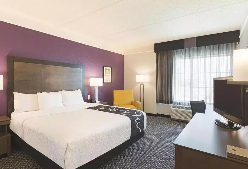 身障者適用キングサイズベッドルーム, La Quinta By Wyndham Arlington North 6 Flags Dr