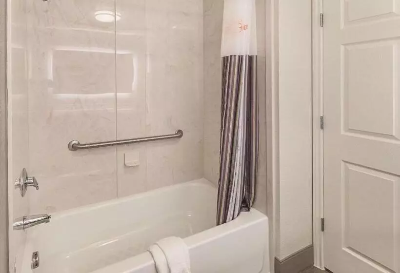 スイート(家族用), La Quinta By Wyndham Arlington North 6 Flags Dr