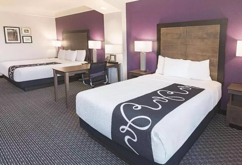 デラックスの4人部屋, La Quinta By Wyndham Arlington North 6 Flags Dr