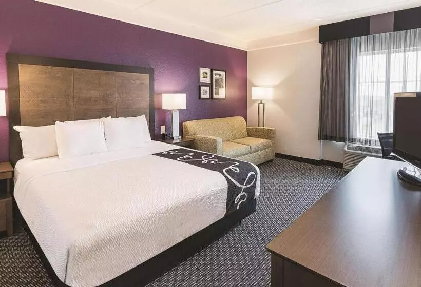 キングサイズベッドのデラックスルーム, La Quinta By Wyndham Arlington North 6 Flags Dr