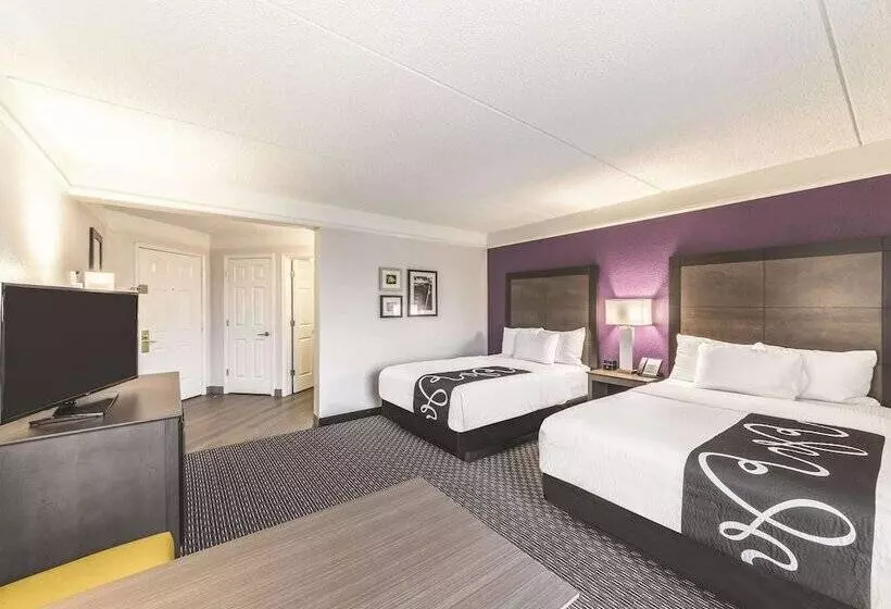 ２ダブルベッドのスタンダードルーム, La Quinta By Wyndham Austin Airport