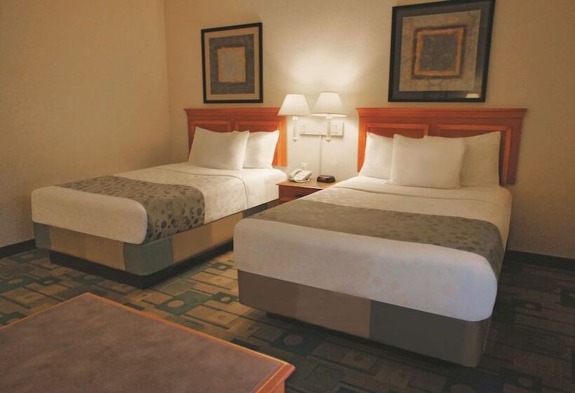 Quarto Deluxe, La Quinta Inn & Suites By Wyndham Houston Bush Iah South