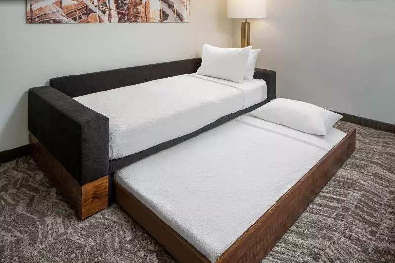 اتاق استاندارد, Lincoln Hotel Monterey Park Los Angeles