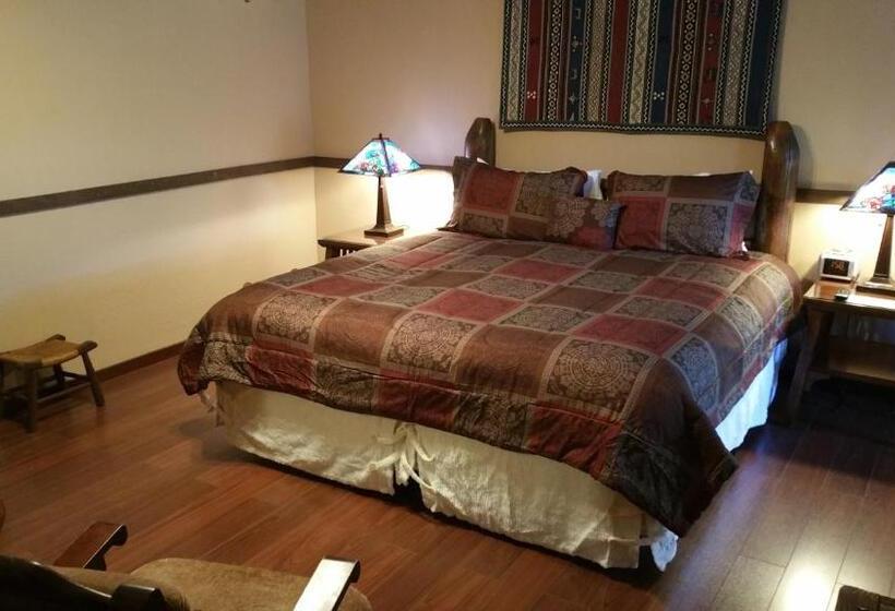 스탠다드 룸 킹사이즈 침대, Lodge At Sedona
