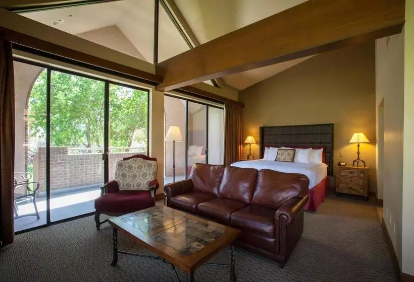 سوئیت با تخت بزرگ, The Lodge At Ventana Canyon