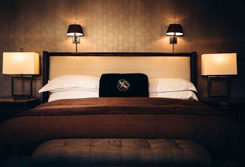 غرفة ديلوكس, Los Angeles Athletic Club