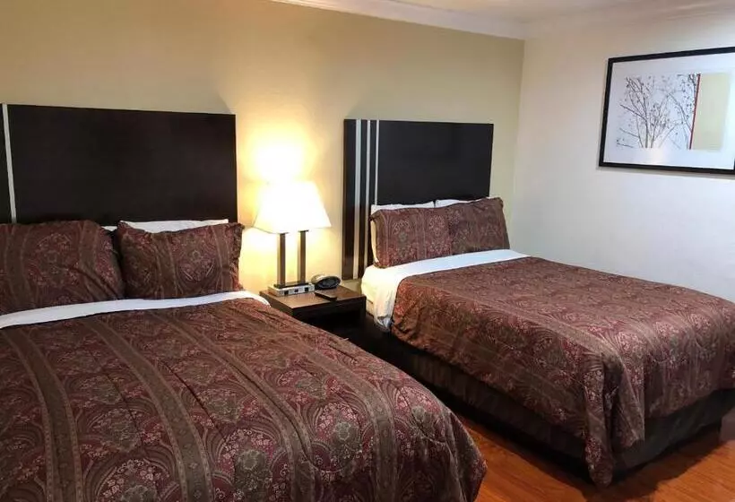 سوئیت 2 خوابه, Lombard Plaza Motel