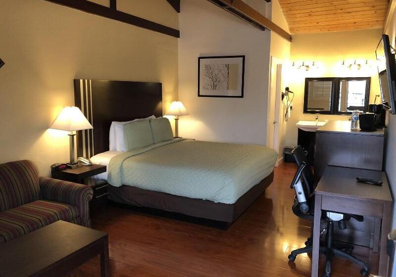 جناح غرفتين نوم, Lombard Plaza Motel