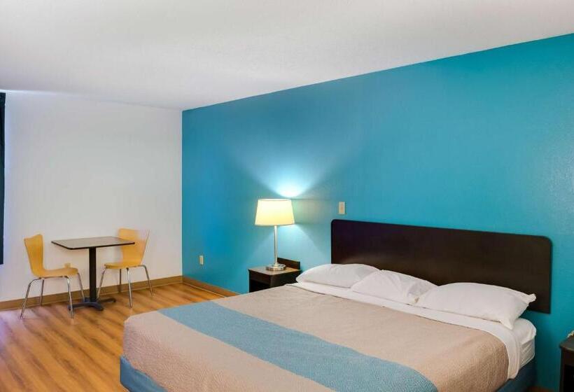 חדר סטנדרט עם מיטת קינג, Motel 6 Richmond, In