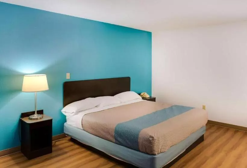キングサイズベッドのスタンダードルーム, Motel 6 Richmond, In