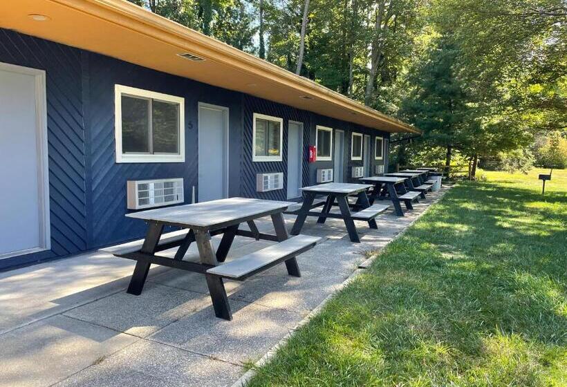 Номер Стандарт 2 Двуспальные Кровати, Lake Bluff Inn And Suites