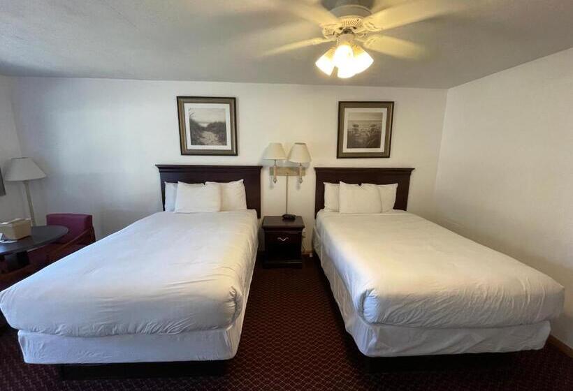 غرفه قياسيه سريرين مزدوجين, Lake Bluff Inn And Suites