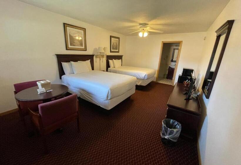 غرفه قياسيه سريرين مزدوجين, Lake Bluff Inn And Suites