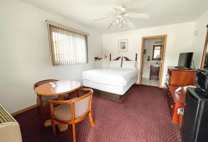 スタンダードルーム, Lake Bluff Inn And Suites