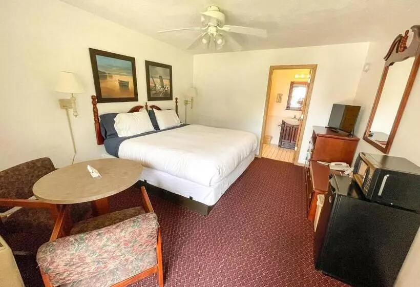 キングサイズベッドのスタンダードルーム, Lake Bluff Inn And Suites