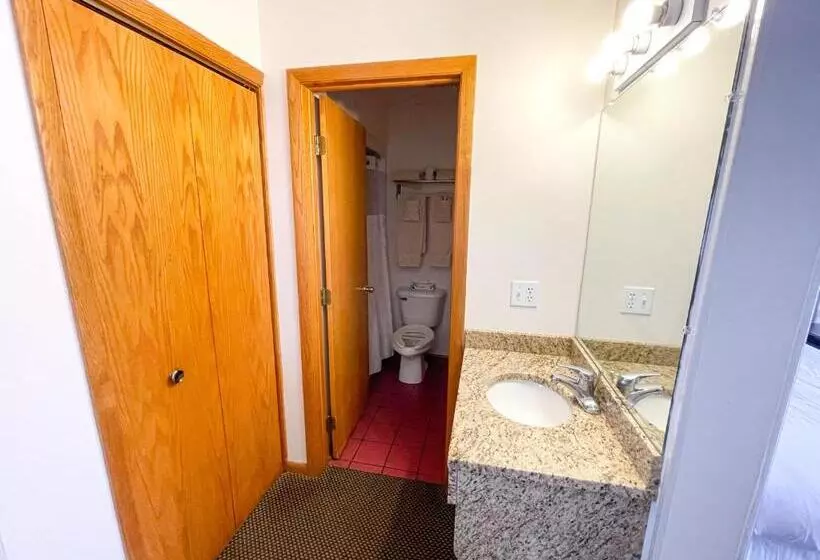 デラックスルーム, Lake Bluff Inn And Suites