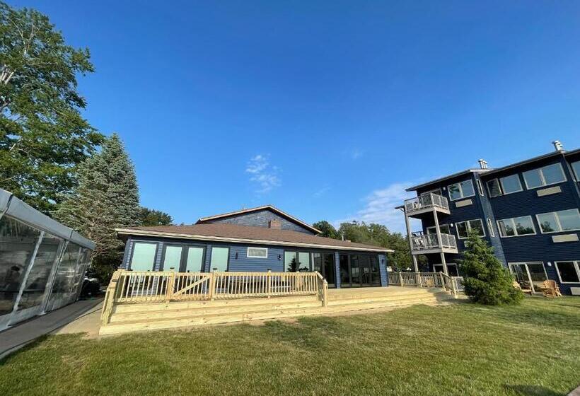 فيلا 3 غرف نوم, Lake Bluff Inn And Suites