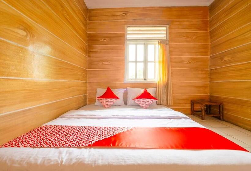 디럭스 패밀리 룸, Oyo 2278 Cikidang Hunting Resort