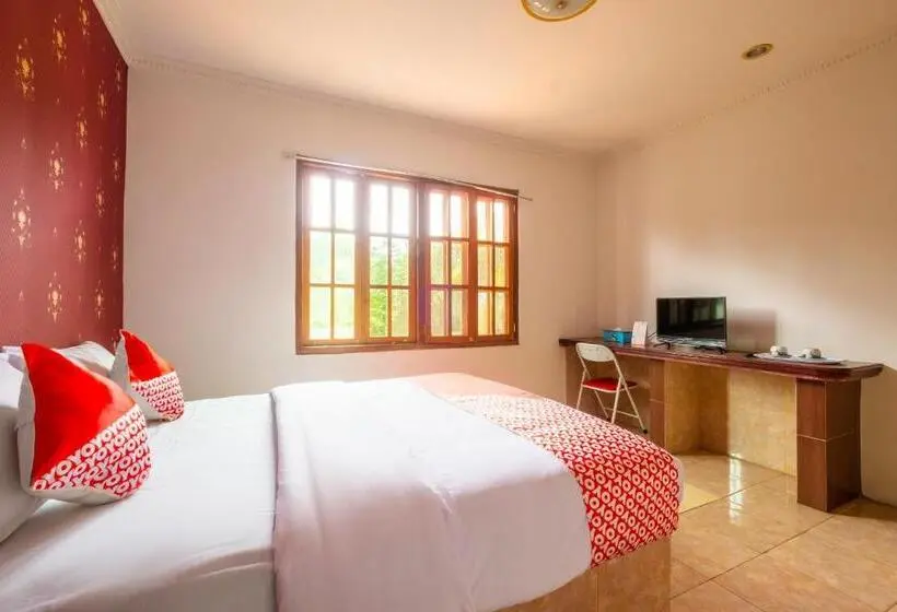 Deluxe-sviitti, Oyo 2278 Cikidang Hunting Resort