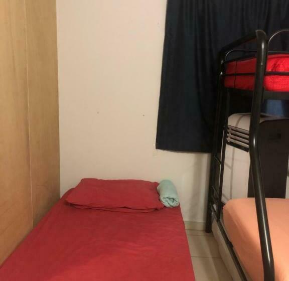 تختخواب در اتاق مشترک, Junzi