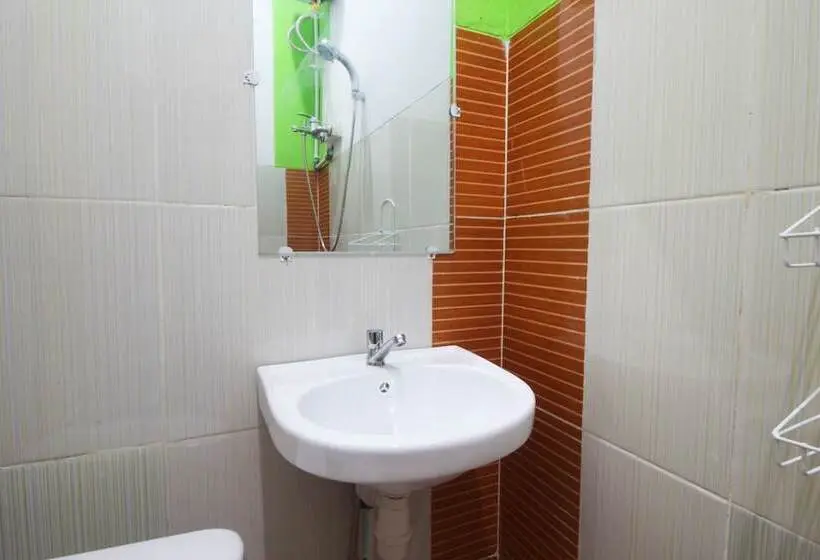 スタンダードルーム, Reddoorz Syariah Near Rs Advent Bandar Lampung