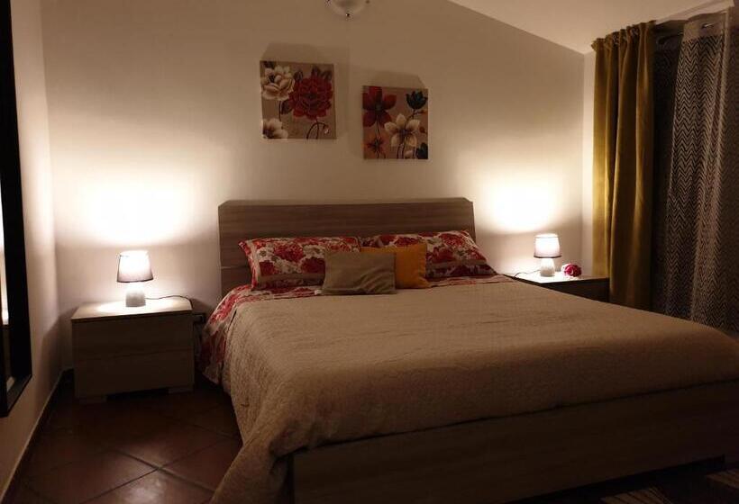 חדר דלוקס עם מרפסת, Novecento Bed & Breakfast