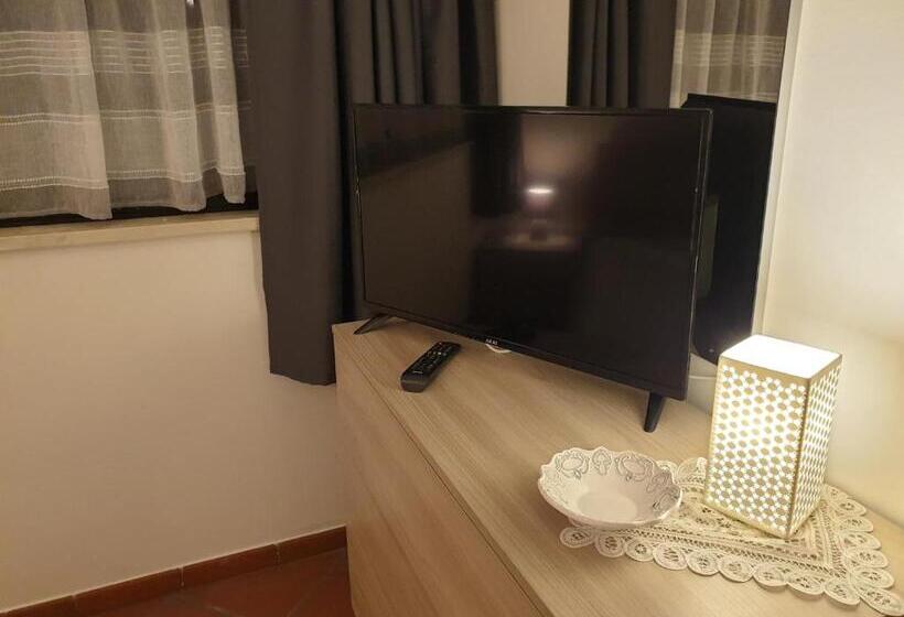 חדר סטנדרט עם מרפסת, Novecento Bed & Breakfast