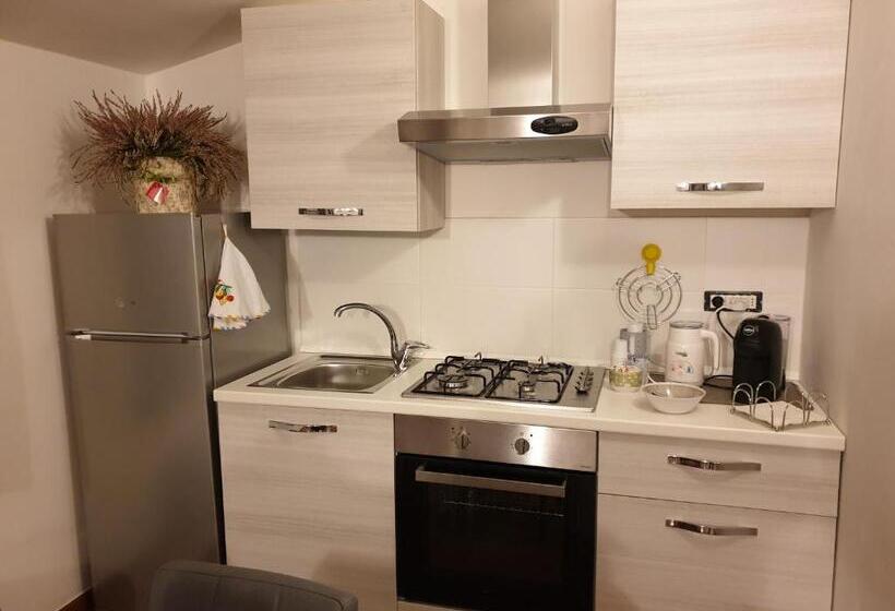 חדר סטנדרט עם מרפסת, Novecento Bed & Breakfast