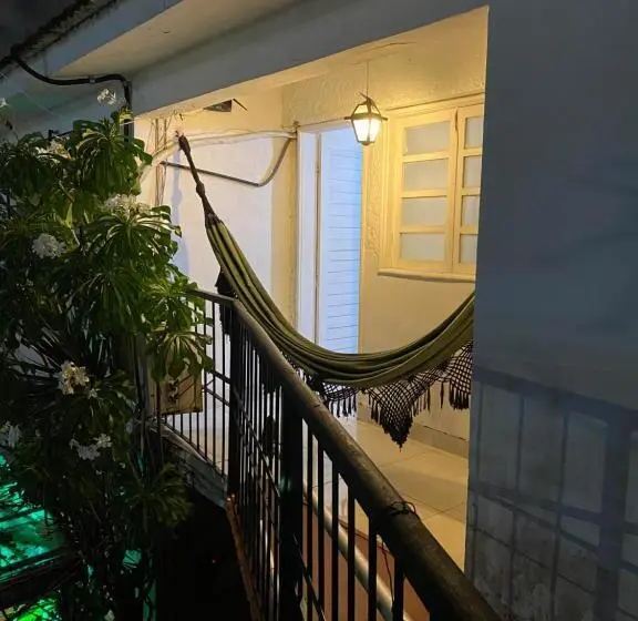Standard Einzelzimmer mit Balkon, The Place Hostel