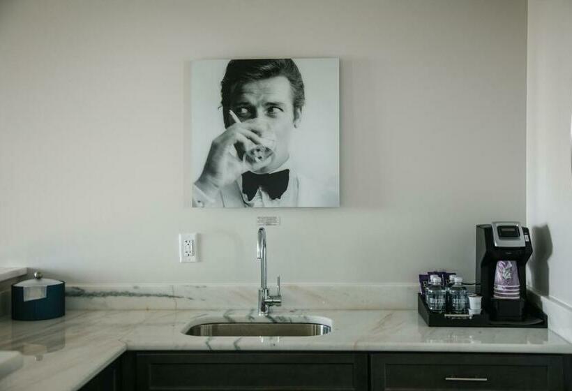 סוויטה מותאמת לאדם עם מוגבלויות, Legends