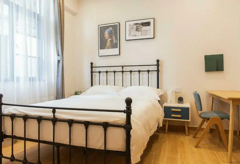 اتاق استاندارد, Wander Hostel
