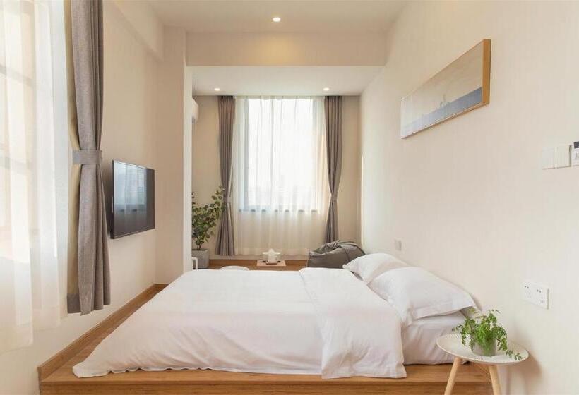 اتاق استاندارد, Wander Hostel