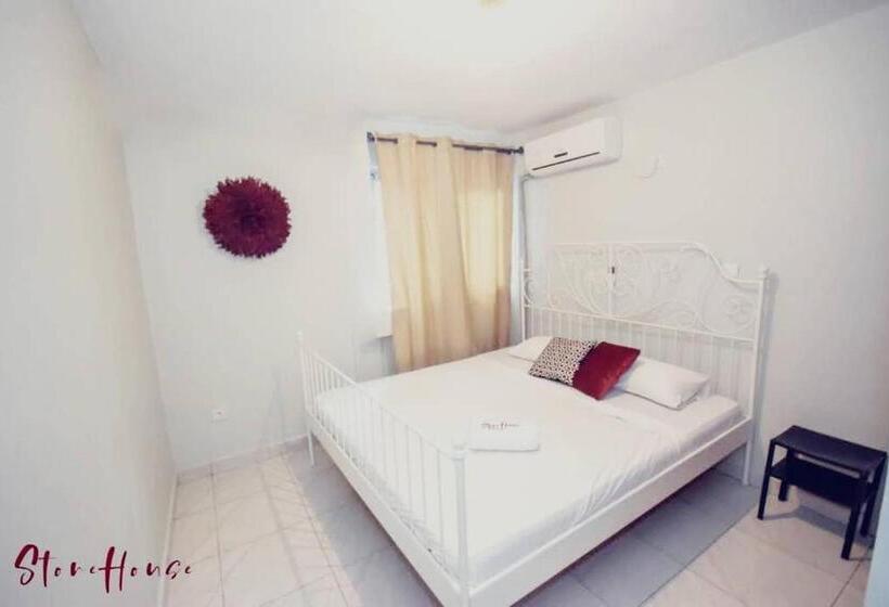 آپارتمان 1 خوابه همکف, Stone House   Makepe, Douala