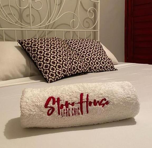 آپارتمان 1 خوابه, Stone House   Makepe, Douala